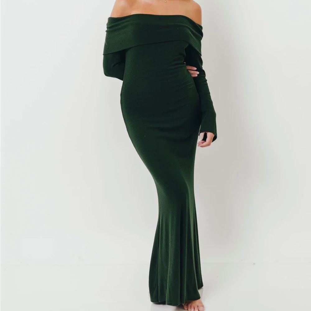 Monroe Maxi Dress with Long Sleeves in Hunter Green- Bump Friendly
